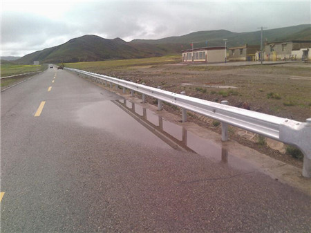 日喀則波形護欄板工地 日喀則波形護欄板工地